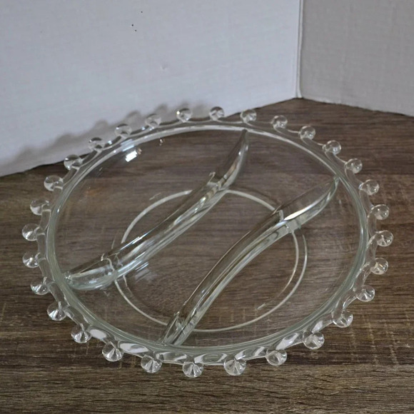 Vtg Heisey Lariat Divided Dish - Picture 2 of 7